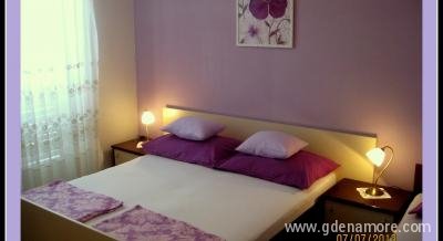 Apartmani Valentino, Privatunterkunft im Ort Makarska, Kroatien